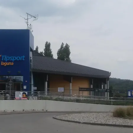 Eden * Бероун